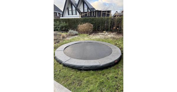 Trampoline Berk 320-330 cm