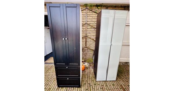 2 kledingkasten van Ikea