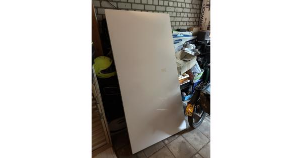 Gebruikte eetkamertafel wit (90x180)