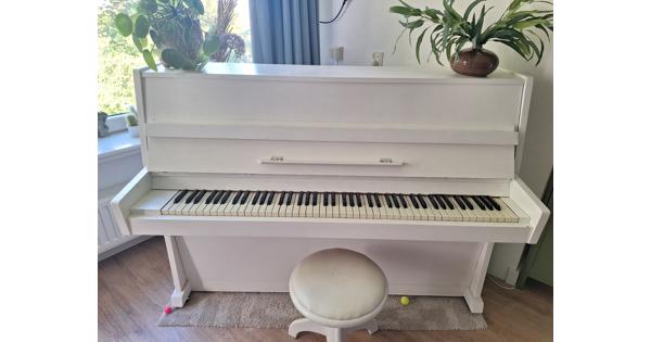 WITTE OEFEN PIANO