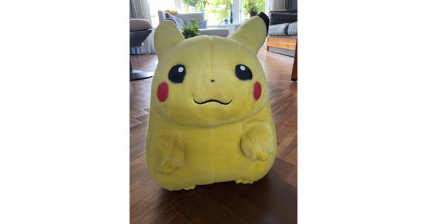 Pikachu knuffel 35 cm