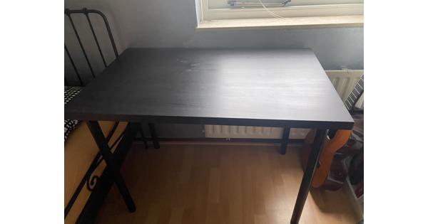 Bureau zwart