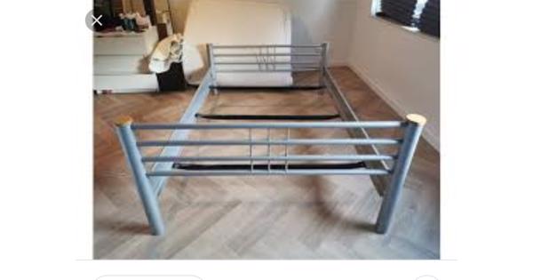 Bed frame 90 * 210cm zwart 1 persoon 