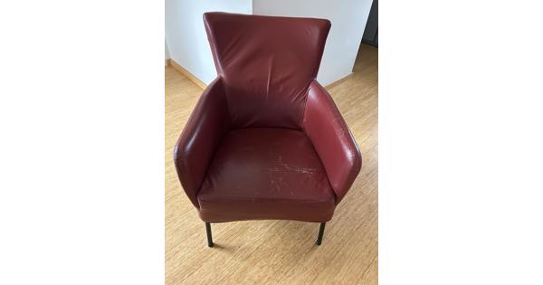 Rode, leren fauteuil