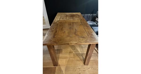 Mooie eikenhouten eettafel 180