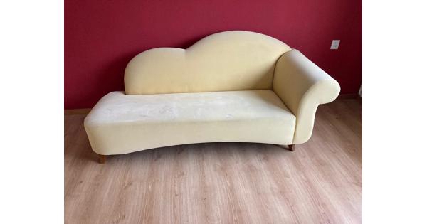 Gele loungebank/sofa 