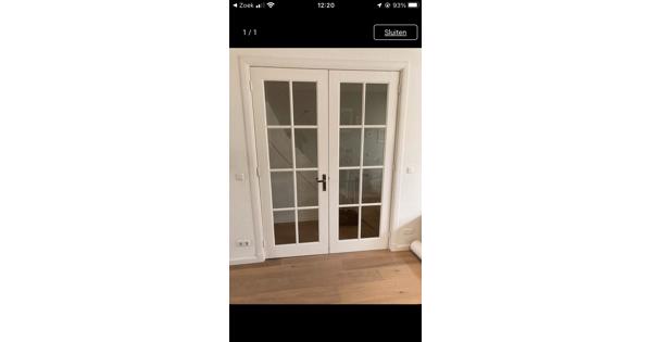 Twee witte houten binnendeuren 83cm x 130cm per deur