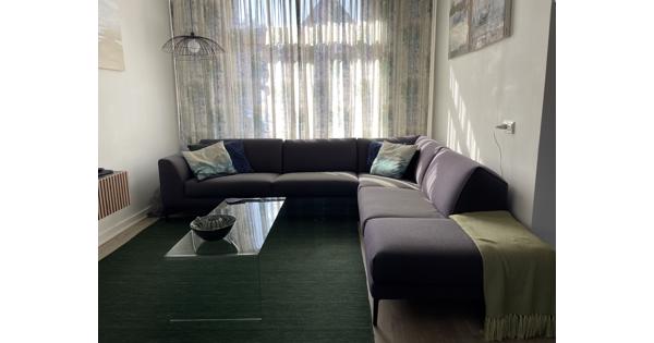 Mooie ruime design hoekbank 