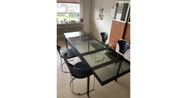 Stalen/Glazen 4-pers eettafel