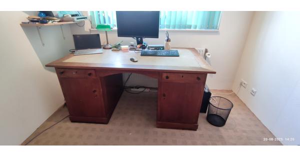 vintage bureau