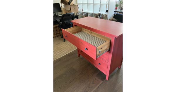 Ikea HEMNES Ladekast 3 lades, Rood, goede conditie