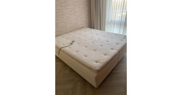 Eastbourne electr verstelbare boxspring 180x210