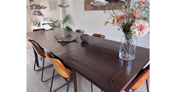 Uitschuifbare eettafel