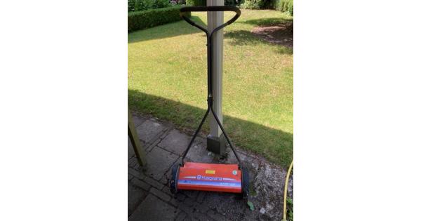 Husqvarna handgrasmaaier