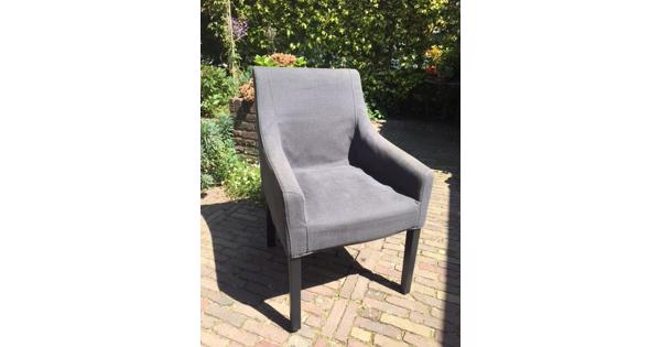 3 Ikea 'Sakarias' stoelen bekleed met donkergrijze stof