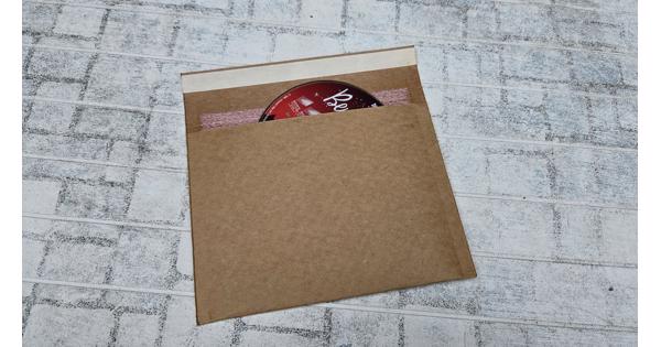 50 nieuwe CD-verzendhoesjes