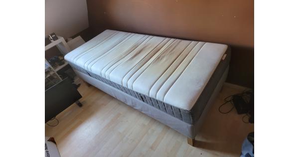 1 persoons boxspring 90x200 incl matras