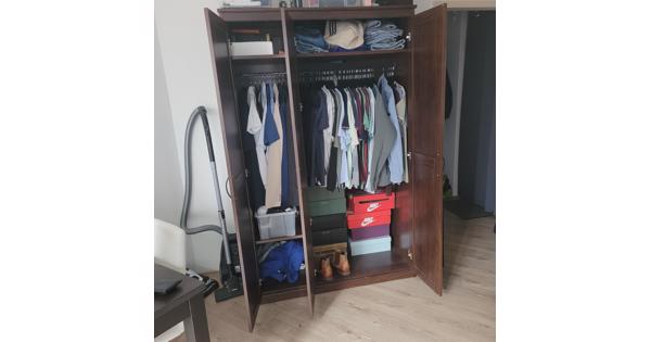 Ikea kast met spiegel