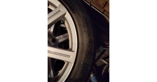 Set van 4 gebruikt 17 inch lichtmetalen velgen