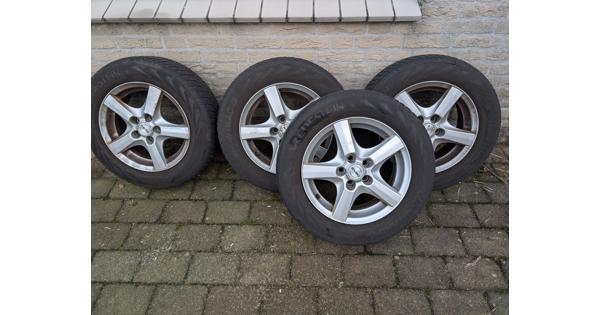 winterbanden op velg 195/65R15 6,5x 15h2