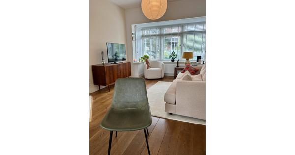 Stijlvolle groene, leren eetkamerstoelen (x4)
