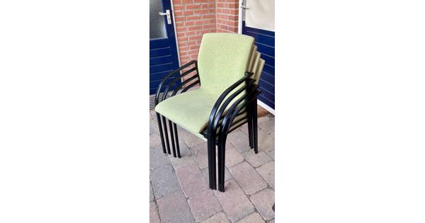 4 eetkamerstoelen beukenhout+ metaal