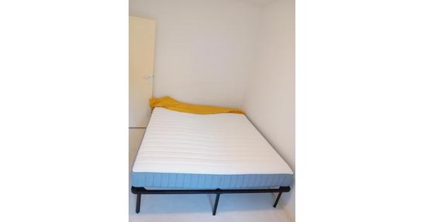 Bed, matras+frame