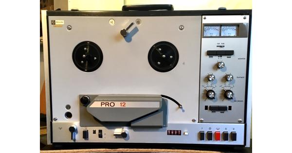 PRO 12 Philips prof. recorder;  oude tijden.