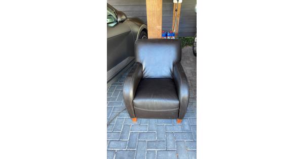 Fauteuil donkerbruin 