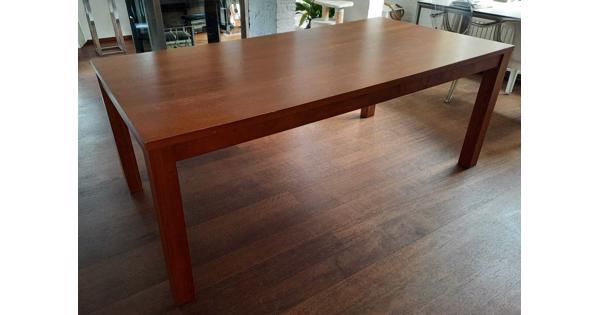 Rechthoekige houten eettafel 200 x 100 cm
