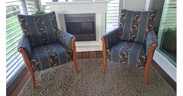 2 fauteuils 