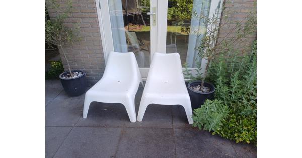 2  tuinstoelen