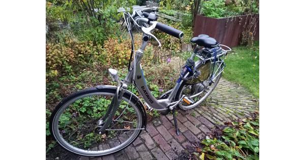 Fiets met ondersteuning