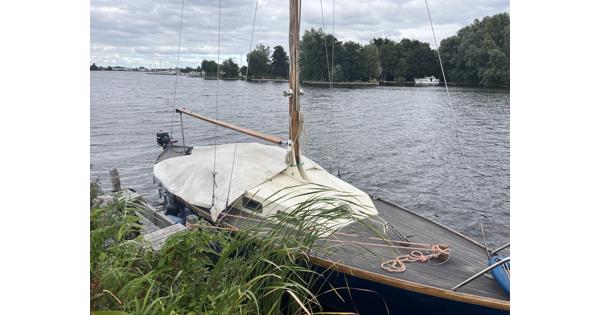 Zeilboot Valk Regina 1