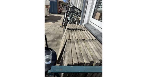 44 betontegels 40x60 gratis af te halen