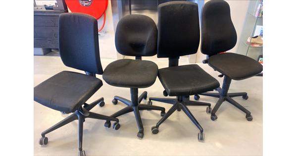 4 gratis bureaustoelen