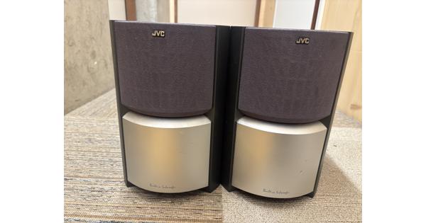 JVC Speakers 2 