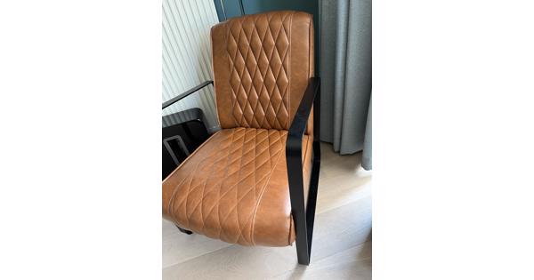 Fauteuil zwart stalen frame 