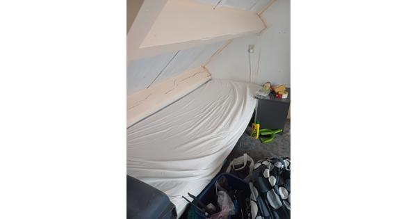 2 bedden + matrassen