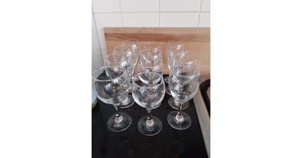 12 wijnglazen