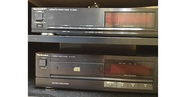 Radio tuner en CD- speler