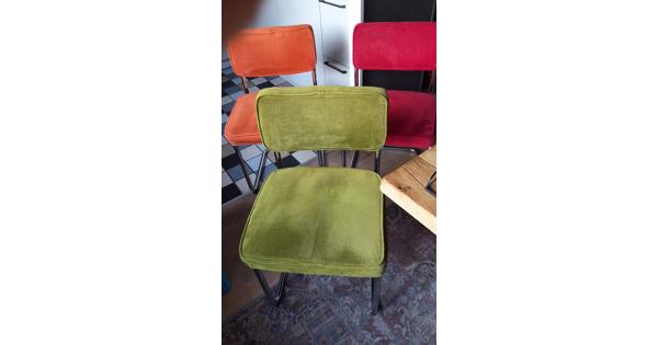 5 eetkamerstoelen