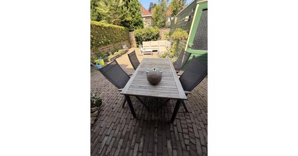 Aluminium tuintafel met 4 verstelbare stoelen