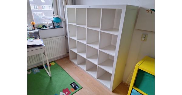 KALLAX Ikea vakjeskast 147x147cm/16 vakjes