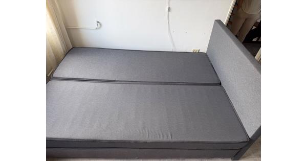 Box spring bed 2 persoons