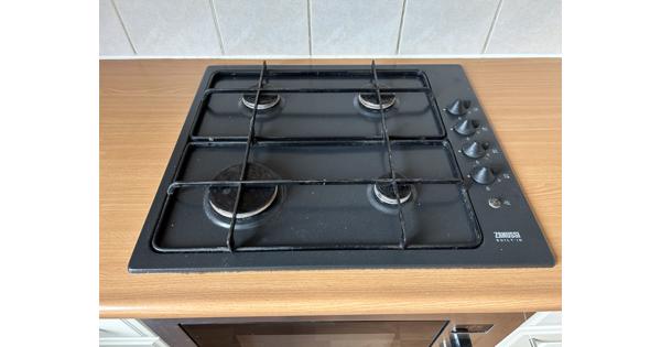 Gratis keuken - zelf demonteren Hillegom