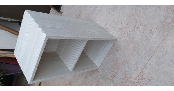 Ikea Valje Wandkastje wit