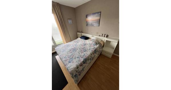 Bed 2 persoons