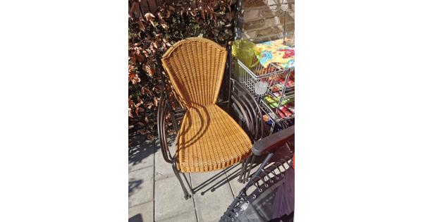 Stoelen, eetkamer, tuin