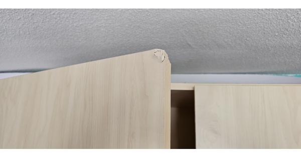 Kledingkast kinderkamer